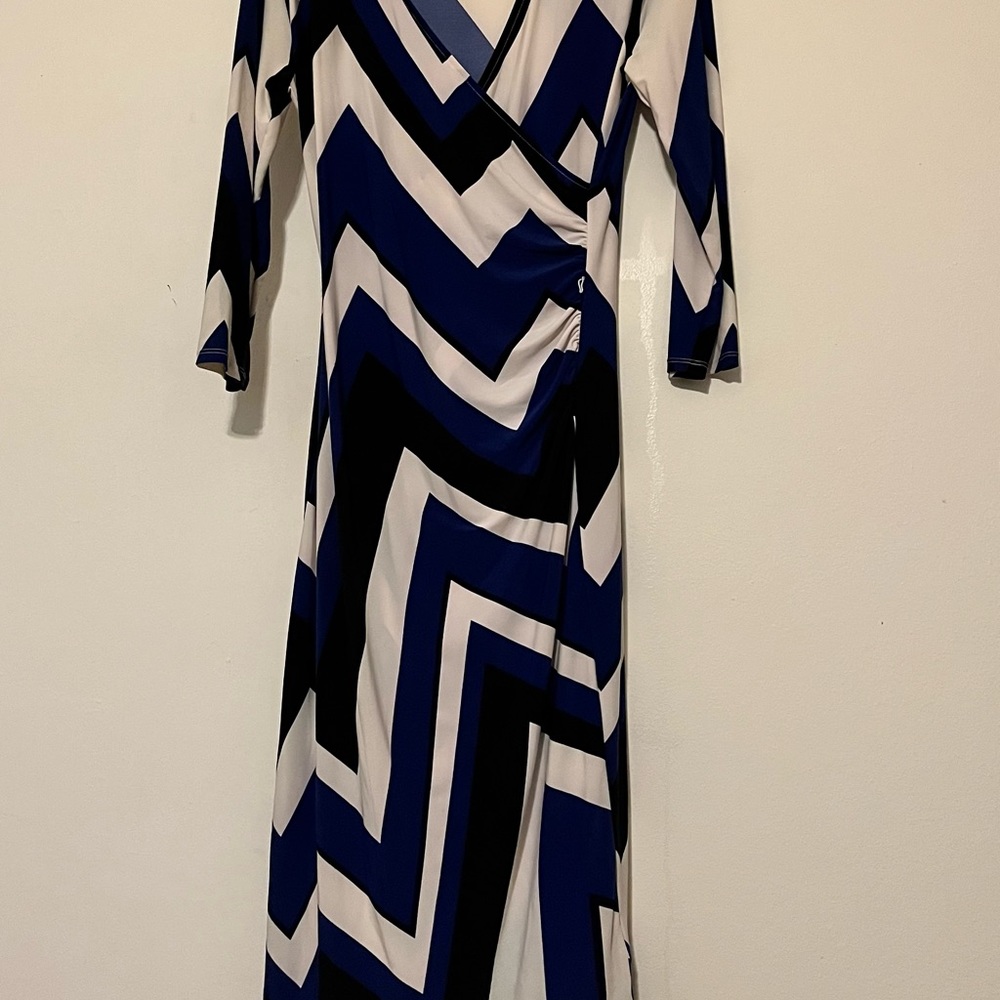 NWOT Ralph Lauren Women's Multicolor Dress
WITHOUT BELT